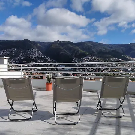 Pico Barcelos - דירה