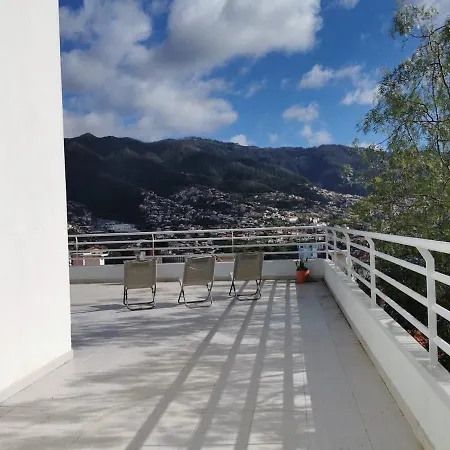 Apartment Pico Barcelos -