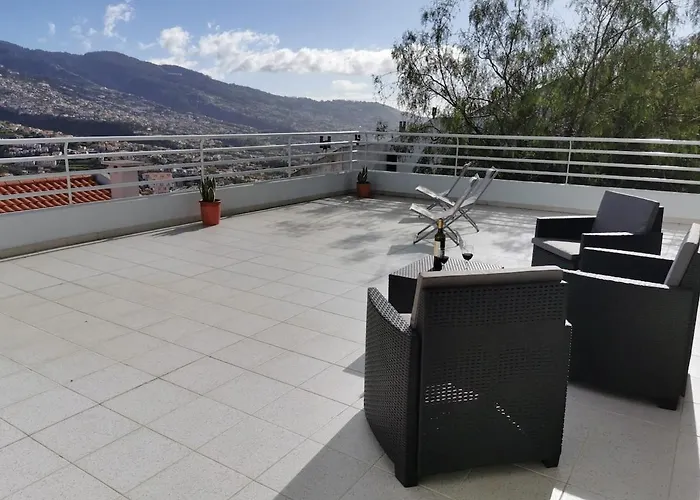 Pico Barcelos -